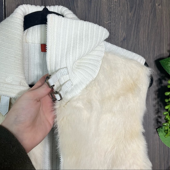 -Patrizia Luca White Buckle Detail 100% Rabbit Fur Vest Size Small - Picture 7 of 16